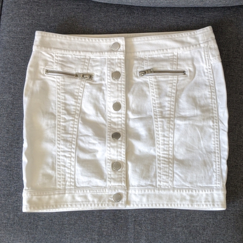 White mini skirt